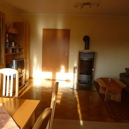Wohnung-schau-ins-land * Oberscheidweiler